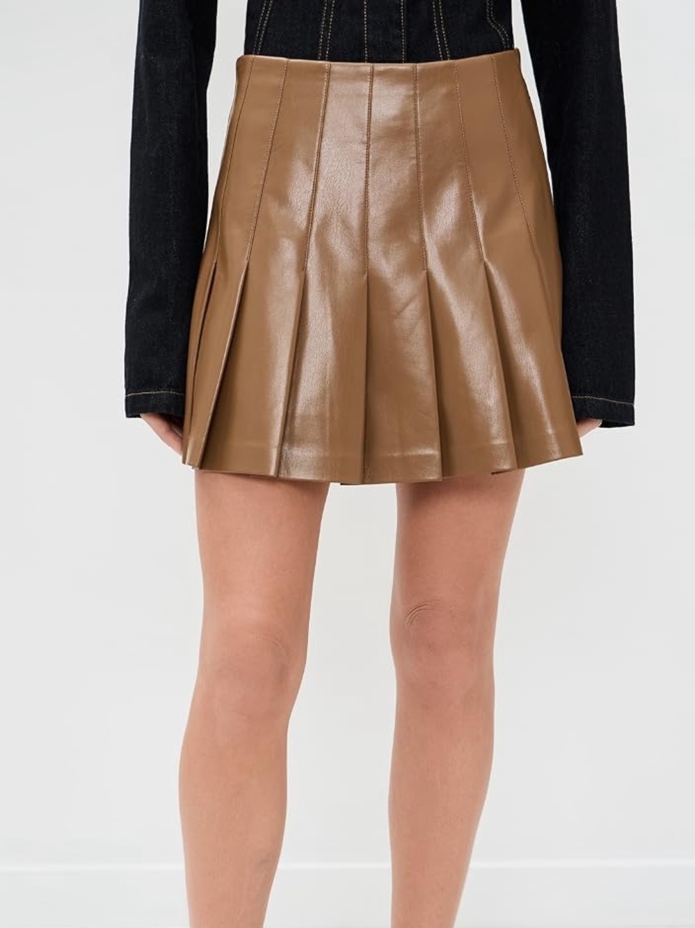 Alice + Olivia Carter Vegan Leather Stretch Pleated Mini Skirt Camel Brown 8